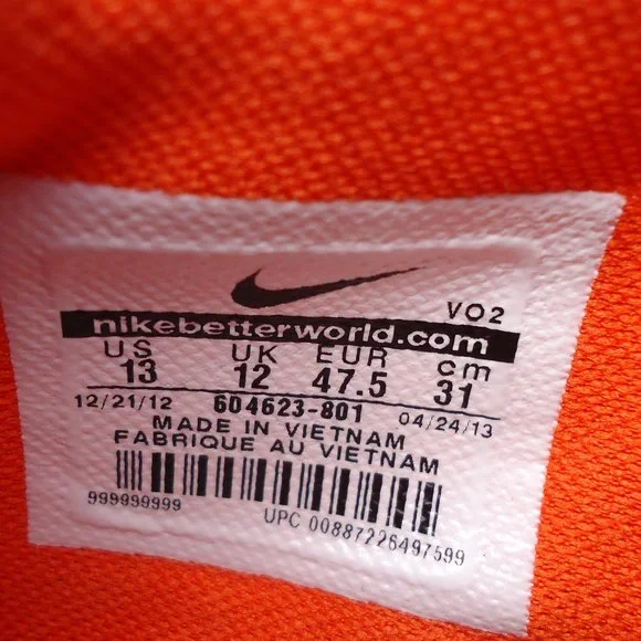 SIZE 13. NIKE Fingertrap Max running athletic sneakers shoes.